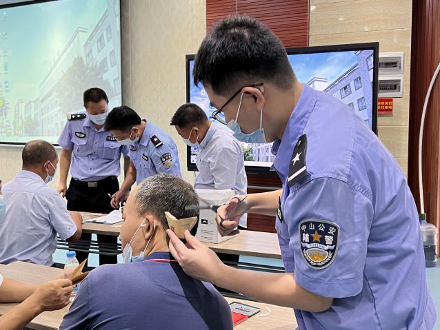 三鄉(xiāng)鎮(zhèn)開展“加強校車駕駛員毒檢，為師生安全出行護航”宣傳活動圖片1.jpg