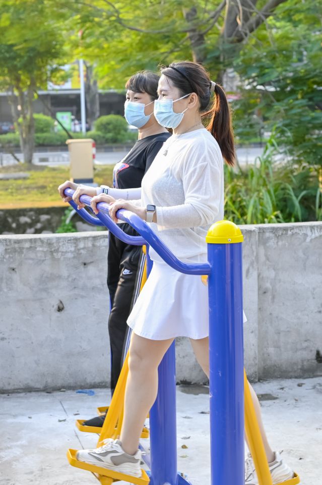 221111-【公益體彩進社區(qū)-南區(qū)】守護健康，有我添“彩” 公益體彩走進中山良都社區(qū) (156).